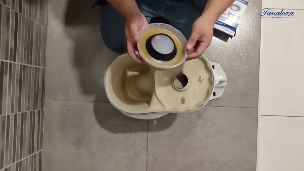 sellado correcto de sanitarios para evitar fugas